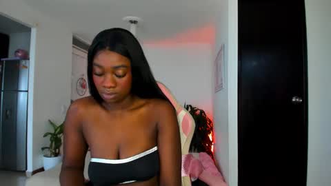 Snapshot of nayah_williams chatting on 02.25.26 Nayah Williams - OnlyFans online show from 02.25.26