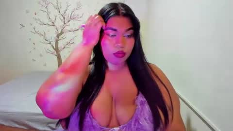 nayara_hinny online show from 06.15.26