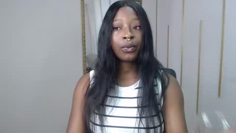 Snapshot of nayariskaya chatting on 05.31.26 Nayaris 3 online show from 05.31.26
