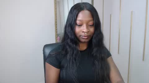 Nayaris 3 online show from 06.16.26