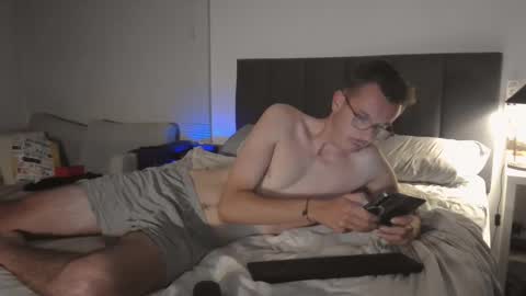 nayesie02 online show from 03.18.26