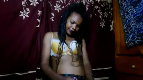 Nayla online show from 06.15.26