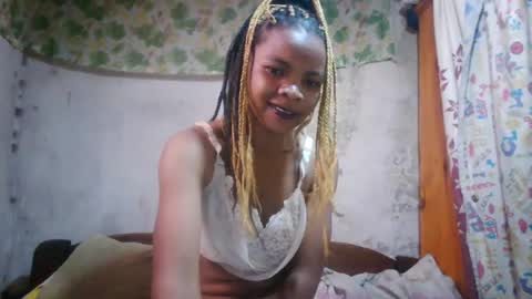 Nayla online show from 06.29.26