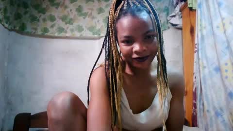 Nayla online show from 07.05.26