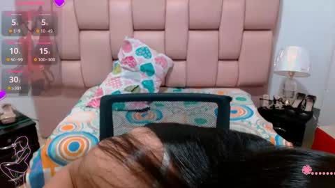 nayla online show from 04.25.26