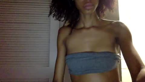 Nayomi Norma online show from 07.25.26