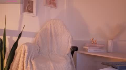 Hellen online show from 02.06.26