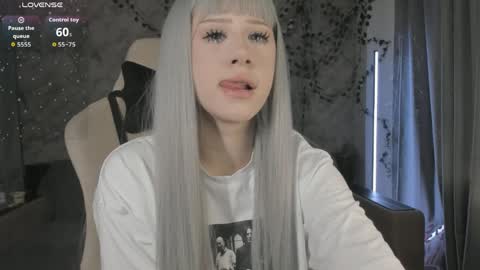 Eva online show from 04.10.26