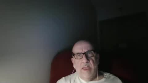Snapshot of needlesslove chatting on 03.28.26 Tom online show from 03.28.26