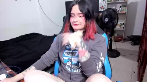 Geek Nicole    im Neeko UwU online show from 03.03.26