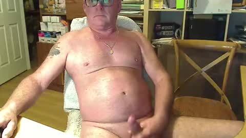 Snapshot of nekkminuttnekkminutt chatting on 01.03.25 NECK online show from 01.03.25