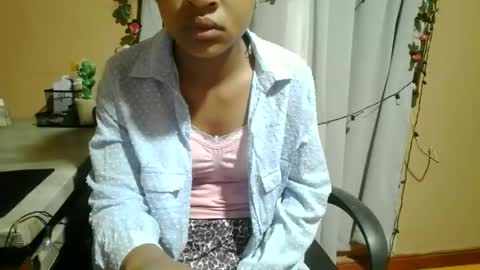 Snapshot of nelia_84 chatting on 05.24.26 nelia_84 online show from 05.24.26