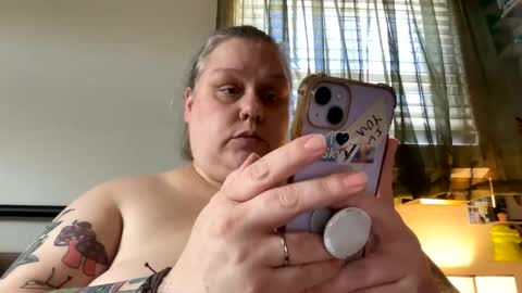 Nellie Atlas online show from 04.16.26