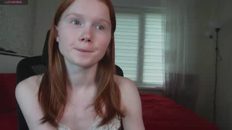 Snapshot of nellie_baby chatting on 07.17.26 Nellie online show from 07.17.26