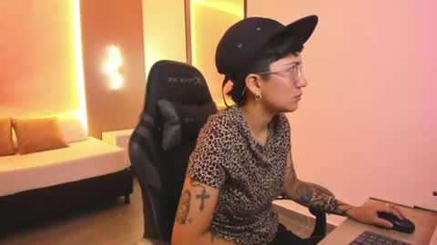 N E L L Y online show from 07.28.26
