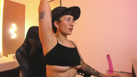 N E L L Y online show from 07.28.26