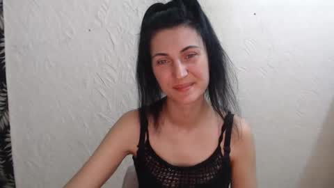 Snapshot of nensyfay_ chatting on 04.25.26 Nensy online show from 04.25.26