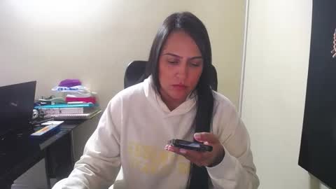 kelly lopez online show from 10.13.25