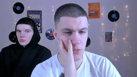 Snapshot of neo_raze_ chatting on 02.08.26 neo_raze_ online show from 02.08.26