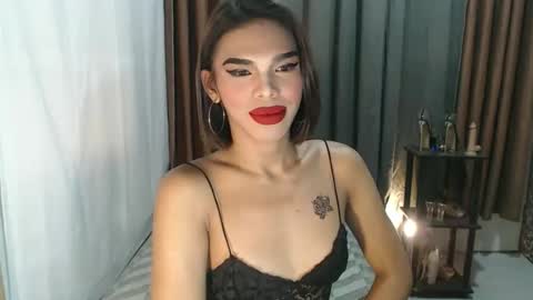 neomi online show from 02.22.26