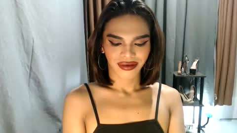 neomi online show from 06.04.26