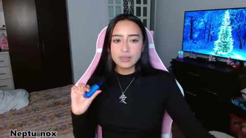 Neptu noxx online show from 12.21.25