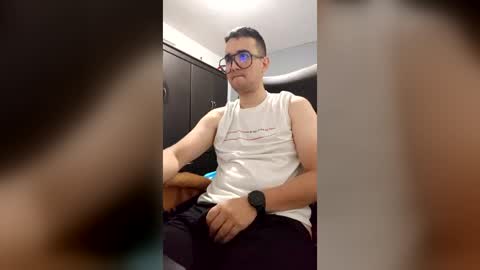 MrBull online show from 08.06.26
