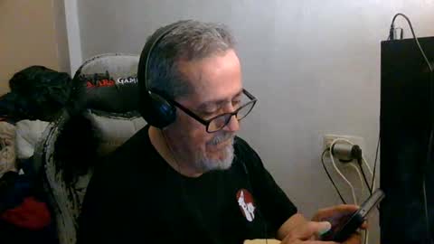 Snapshot of neron401 chatting on 05.09.26 neron401 online show from 05.09.26