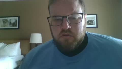 Snapshot of nessie_005 chatting on 02.18.26 Nessie 005 online show from 02.18.26