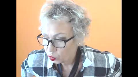 Snapshot of nessyjenixs chatting on 10.07.25 NessyJenixs online show from 10.07.25