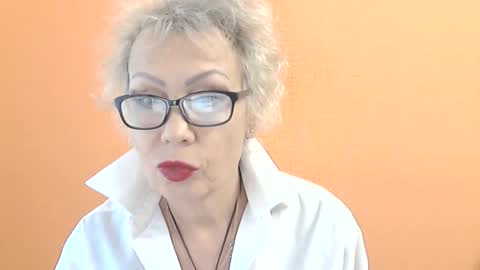 Snapshot of nessyjenixs chatting on 10.17.25 NessyJenixs online show from 10.17.25