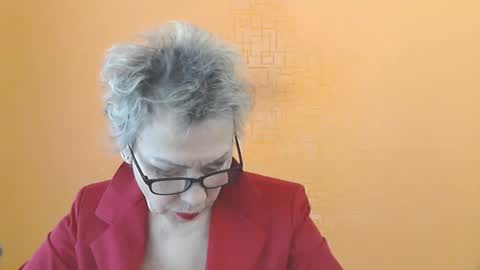 NessyJenixs online show from 01.18.26