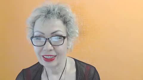 NessyJenixs online show from 03.04.26
