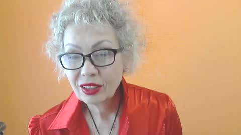 NessyJenixs online show from 05.19.26
