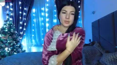 Nessy online show from 12.27.24