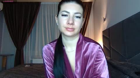 Nessy online show from 02.24.25