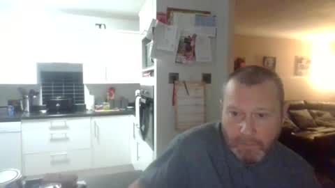 Snapshot of nesuk chatting on 11.05.25 nesuk online show from 11.05.25