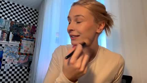 Snapshot of nevanadler chatting on 02.23.26 Nika online show from 02.23.26