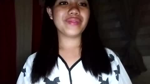 Snapshot of new_jasmine_here chatting on 02.15.26 Jazz online show from 02.15.26