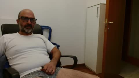 simi online show from 10.05.25