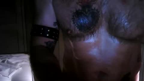 Snapshot of newcamboy1 chatting on 11.30.25 newcamboy1 online show from 11.30.25