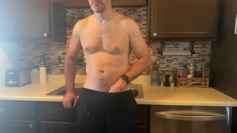 newguy_097 online show from 09.28.25