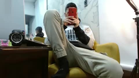 Snapshot of newlatino1 chatting on 10.09.25 newlatino1 online show from 10.09.25