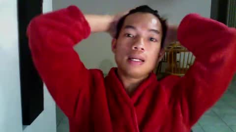 Snapshot of newrybabe chatting on 01.11.25 asian bigcock online show from 01.11.25