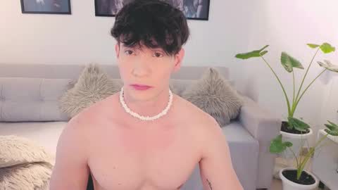 Snapshot of neythan__blaze chatting on 09.08.25 online show from 09.08.25