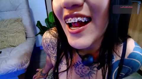 Valery Gonzales online show from 06.25.26