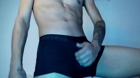 NezhandScyla online show from 04.11.26