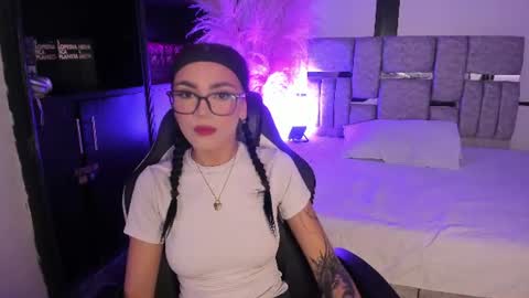 nezukoo_1 online show from 06.10.26