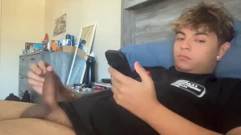 Snapshot of ngs04 chatting on 01.11.25 ngs04 online show from 01.11.25