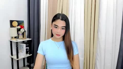 Snapshot of nhics_and_hades chatting on 02.07.26 nhics and hades online show from 02.07.26